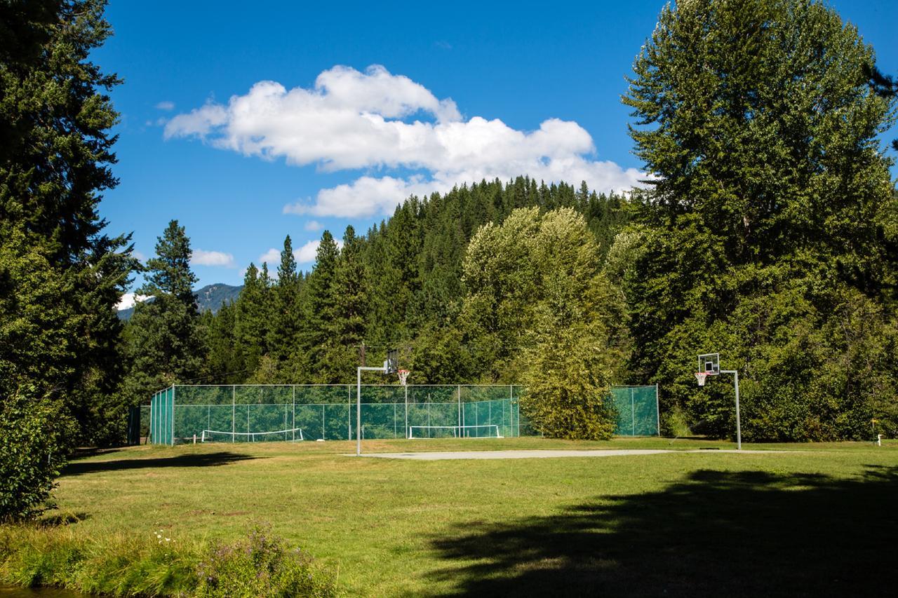 Leavenworth Camping Resort Tiny House Rudolf Екстериор снимка